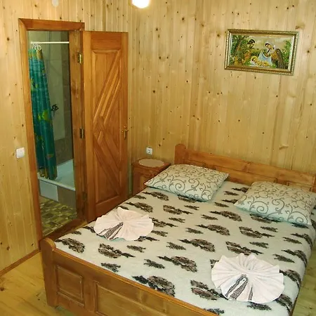 Vasha Hata Деревянный коттедж *